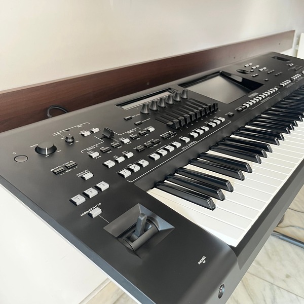 clapa-yamaha-genos-1-b-stock-cu-garantie-e-music.ro-3
