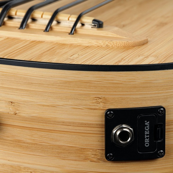 uke-bass-ortega-bamboo-series-4-string-1