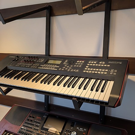 Sintetizator Yamaha MOXF6 - Second Hand cu Garanție